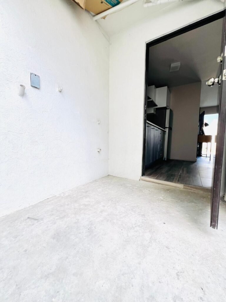 WhatsApp Image 2025-08-28 at 12.33.31 PM (5)