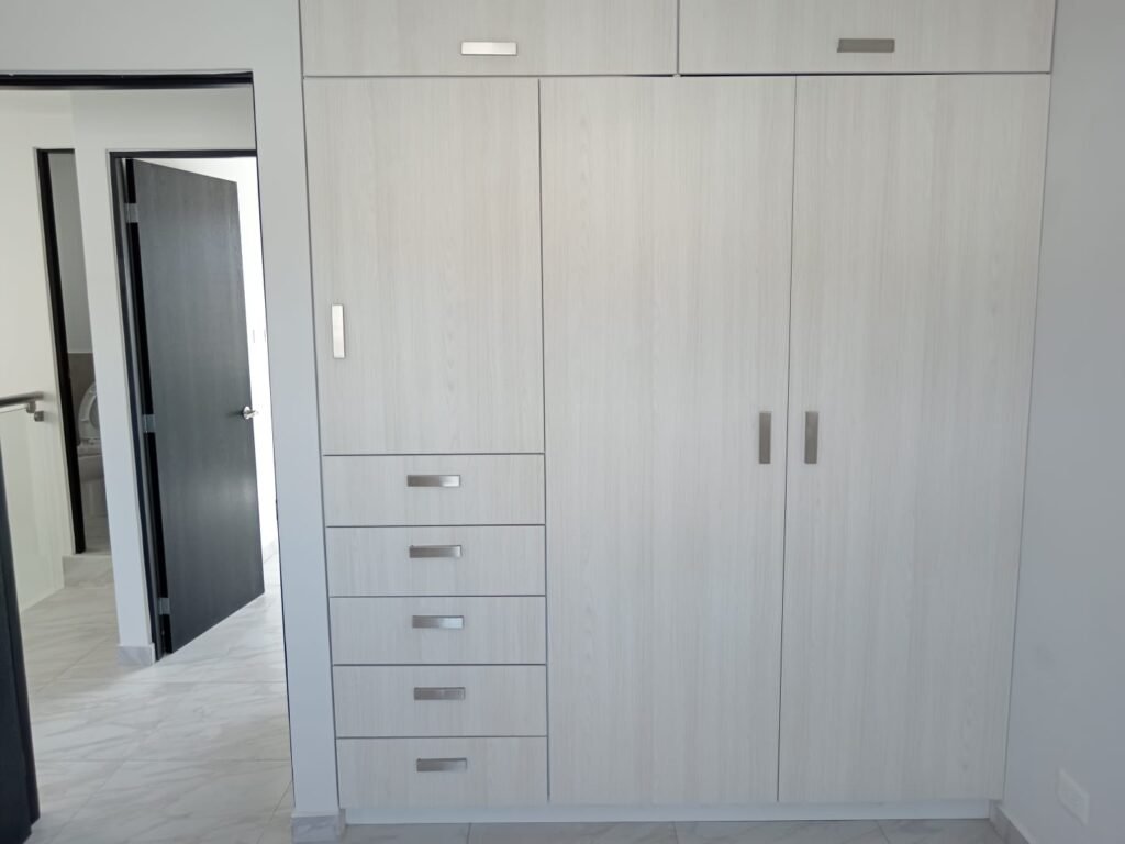 WhatsApp Image 2025-09-17 at 5.06.37 PM (4)