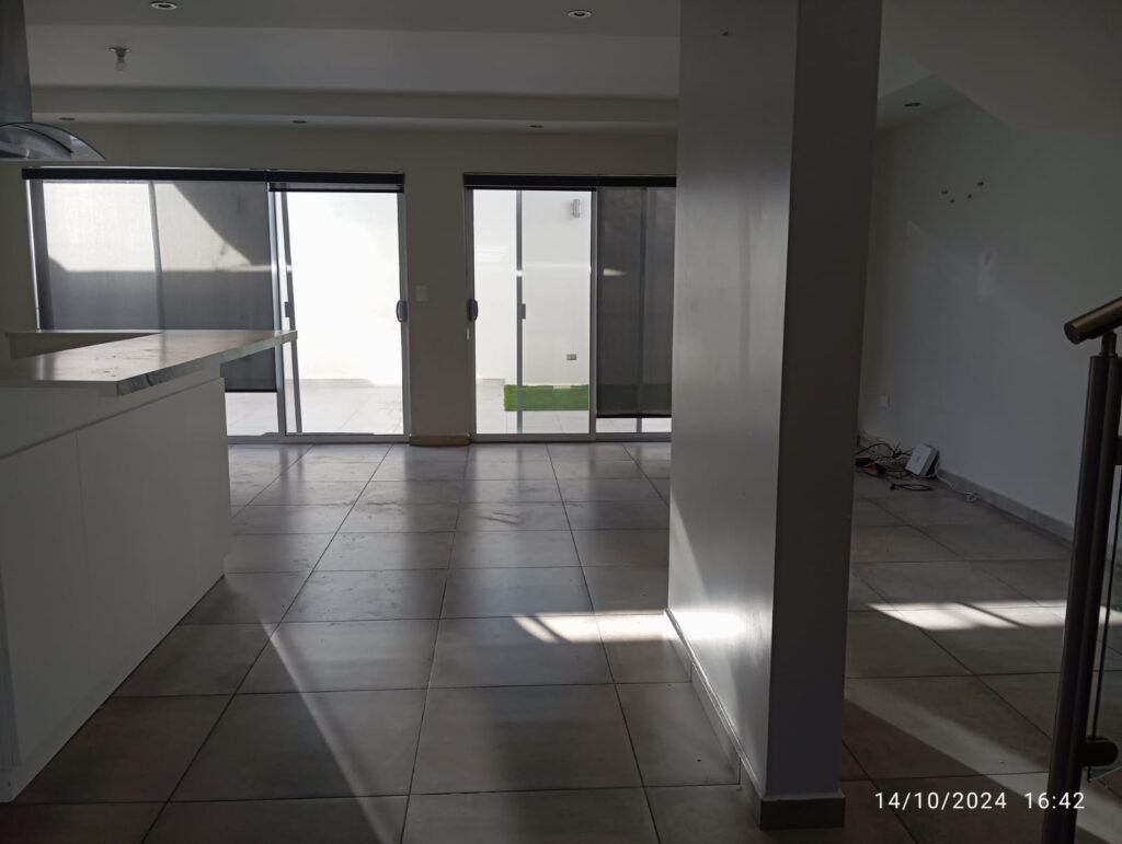 WhatsApp Image 2025-11-13 at 6.40.50 PM (1)