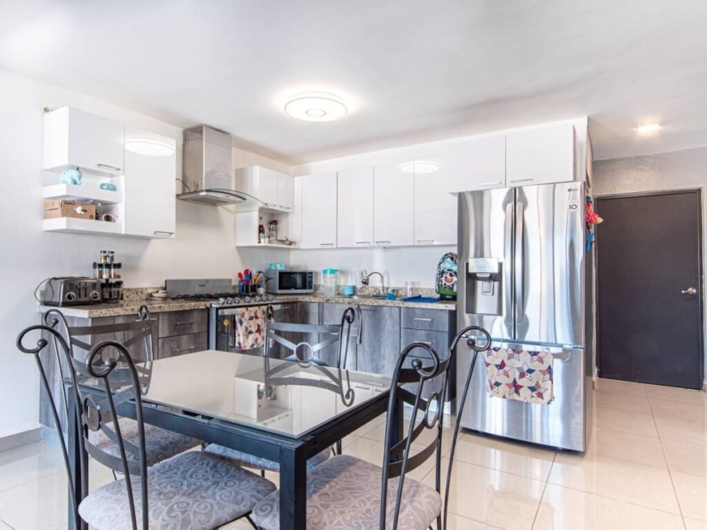 WhatsApp Image 2025-11-14 at 11.21.43 AM (1)