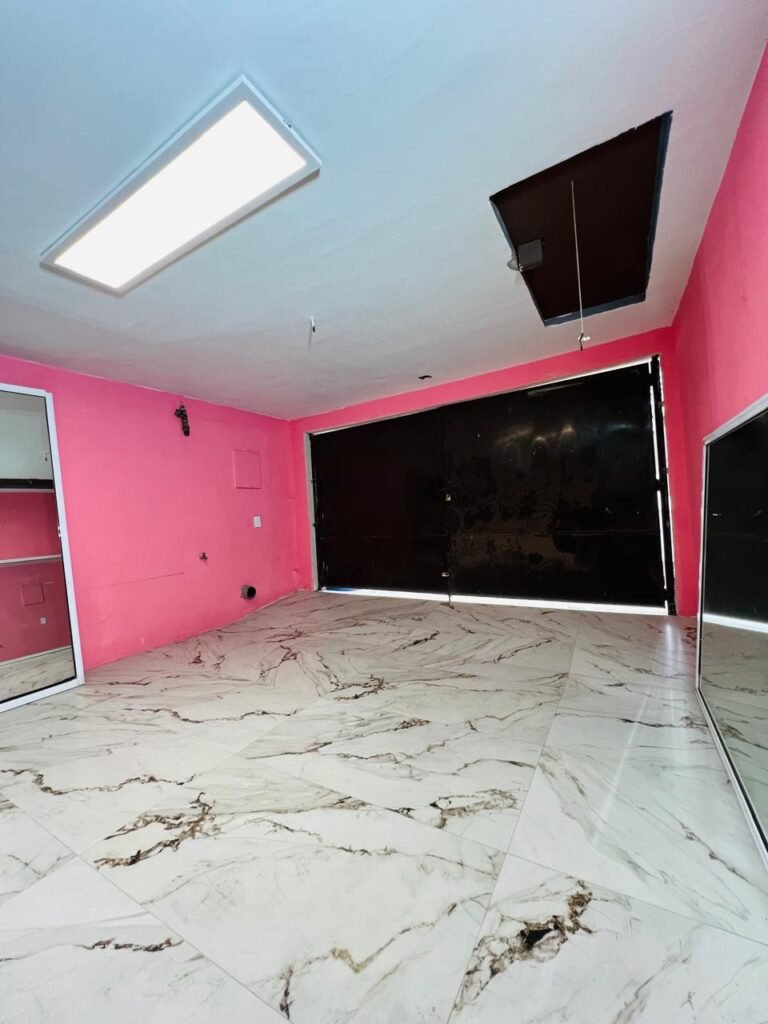 WhatsApp Image 2025-11-15 at 5.46.01 PM (1)