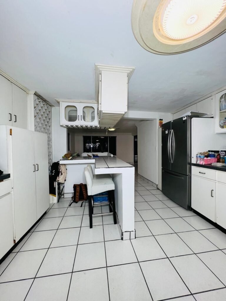 WhatsApp Image 2025-11-15 at 5.46.01 PM (9)