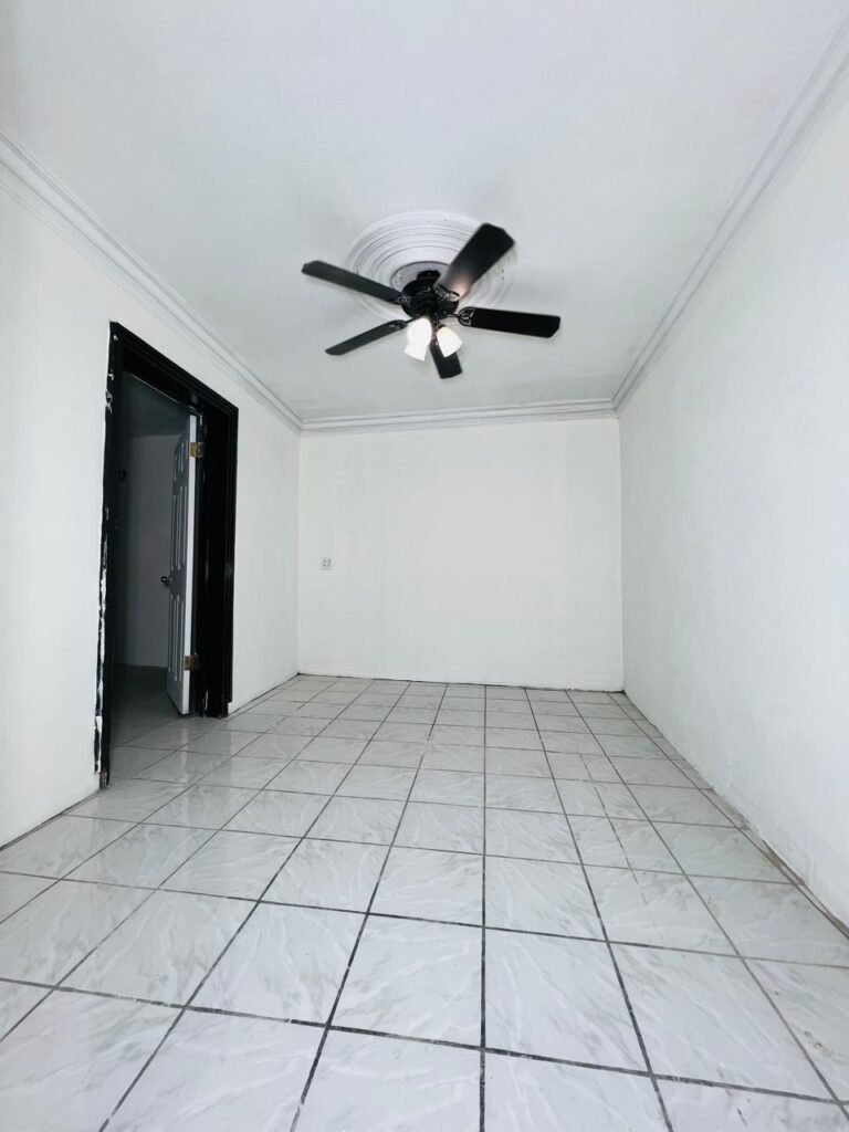 WhatsApp Image 2025-11-15 at 5.46.02 PM (3)