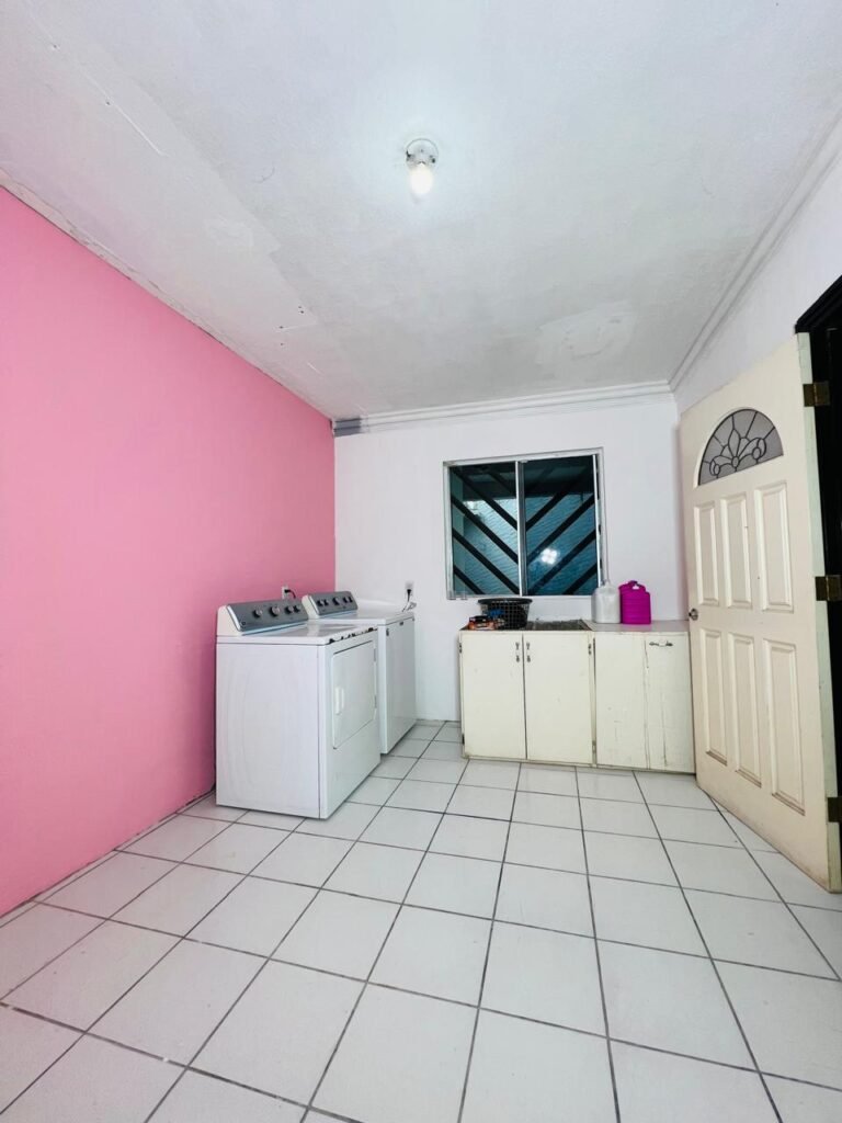 WhatsApp Image 2025-11-15 at 5.46.02 PM (6)